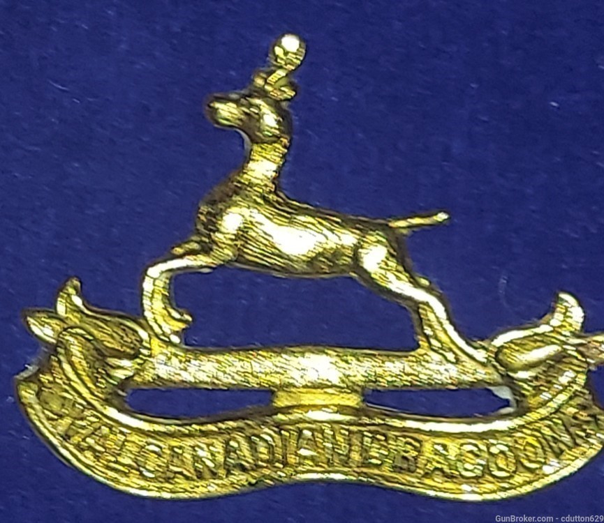Canadian cap badge Royal Canadian Dragoons-img-0