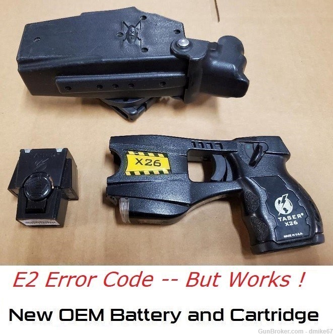 X26 TASER w/ New Battery, Holster & Cartridge E2 ERROR CODE  - WORKS -img-0