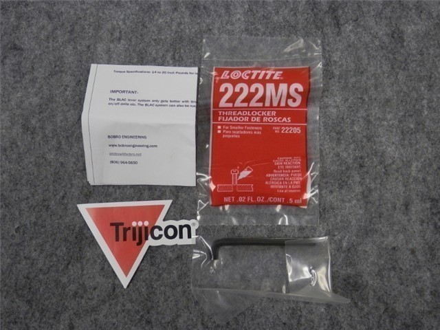 Trijicon TR124 Accupoint Quick Release Mount (NIB)-img-3