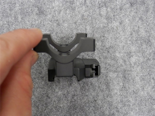 Trijicon TR124 Accupoint Quick Release Mount (NIB)-img-8