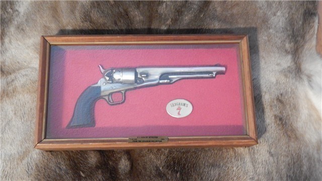 Colt Display (Seagrams) US Calvary Model 1860 44 C-img-0