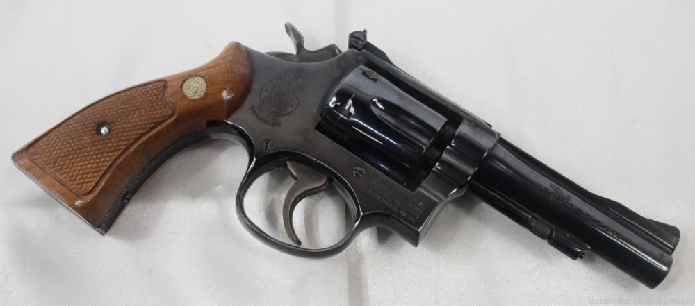 Smith & Wesson 18-3 Pinned 4" Barrel Revolver .22LR CTG W/BOX H13417-img-4