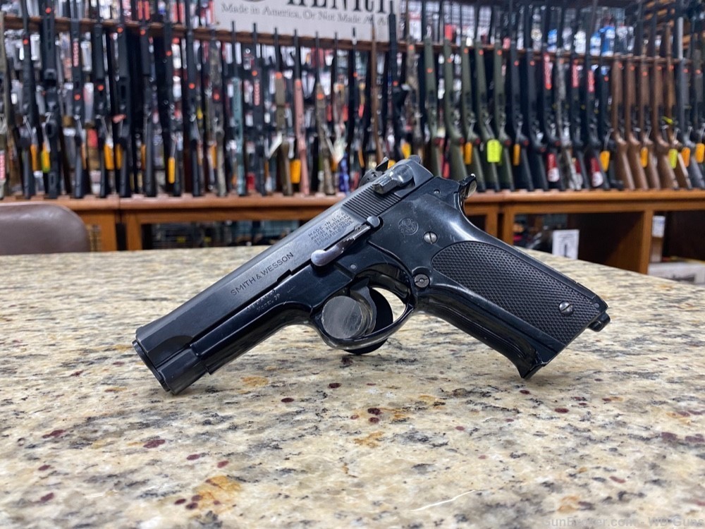 USED Smith Wesson Model 59 9mm 4" Blued Pistol Carry-img-0