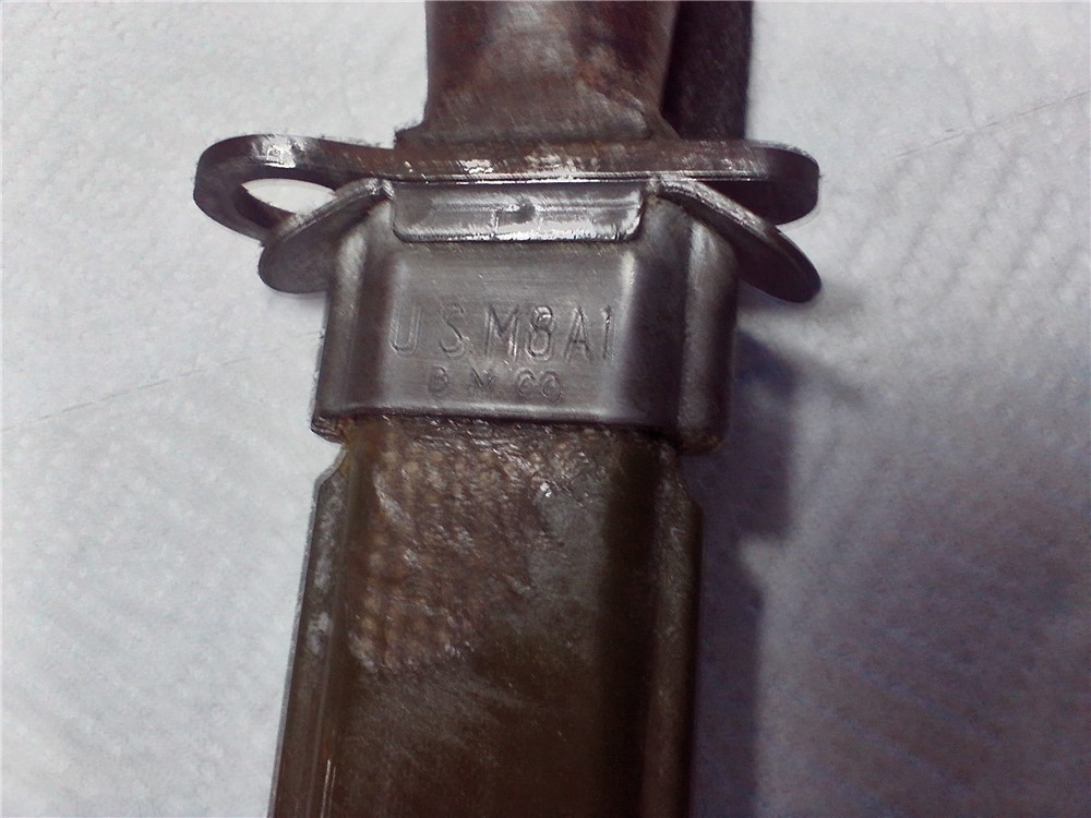 WWII Us M1 Carbine Utica M4 issue bayonet & US M8A1 scabbard by B.M. Co.-img-1
