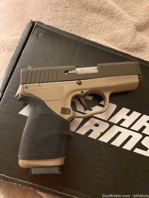 RARE Kahr Arms CW9 Patriot Brown 9mm 4 7rd mags-img-2