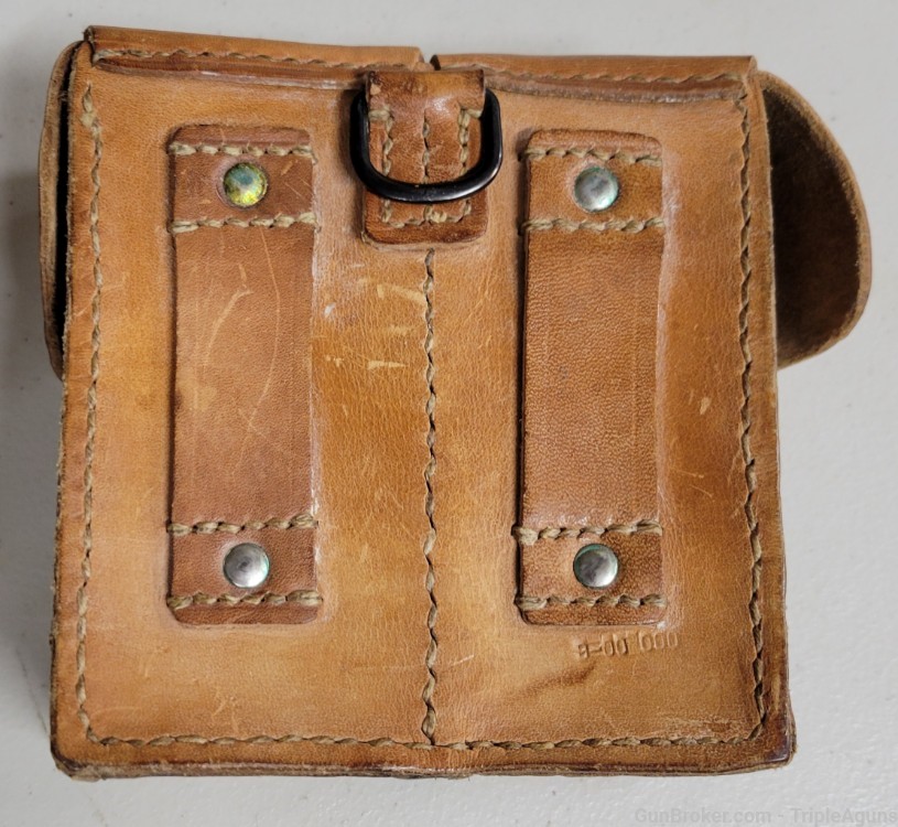 Yugoslavian SKS leather pouch for cleaning accessories -img-1