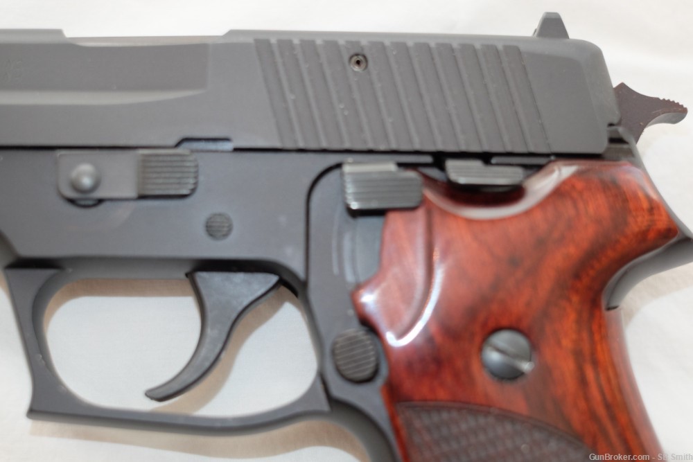 Last Chance! West German P220 Wood Grips 3 Mags 1990-img-3