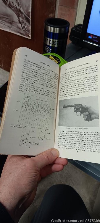War Depart Manual 1941- Revolver Colt .45 M1917 Smith Wesson M1917 Booklet-img-2