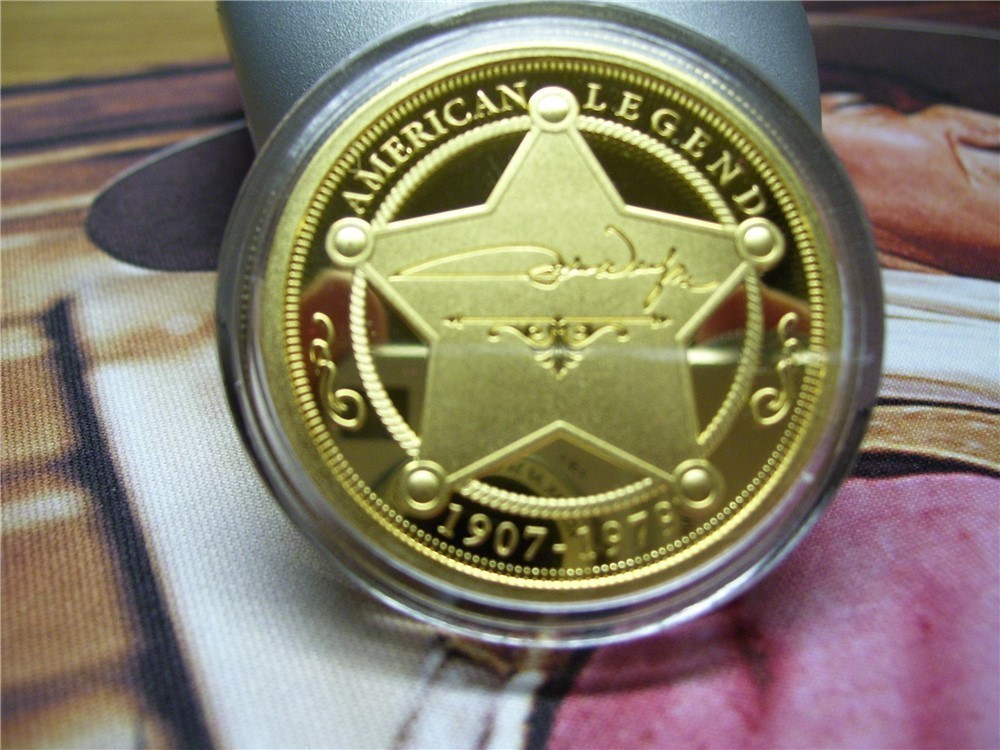 John Wayne 24K Gold Proof Coin-img-4