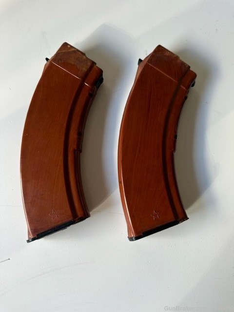 AK47 Bakelite Mags with Kydex pouches -img-1