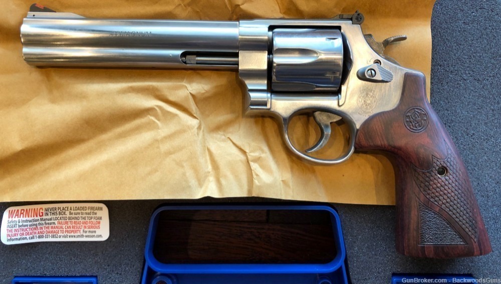 Smith & Wesson 629 DELUXE 44 MAGNUM 150714 6.5" bbl STAINLESS S&W-img-0