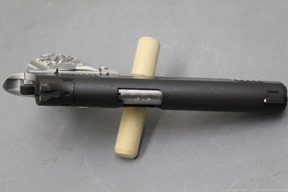 Kimber Custom II 1911 45 ACP Two Tone Reaper Grips 5 Mags-img-5