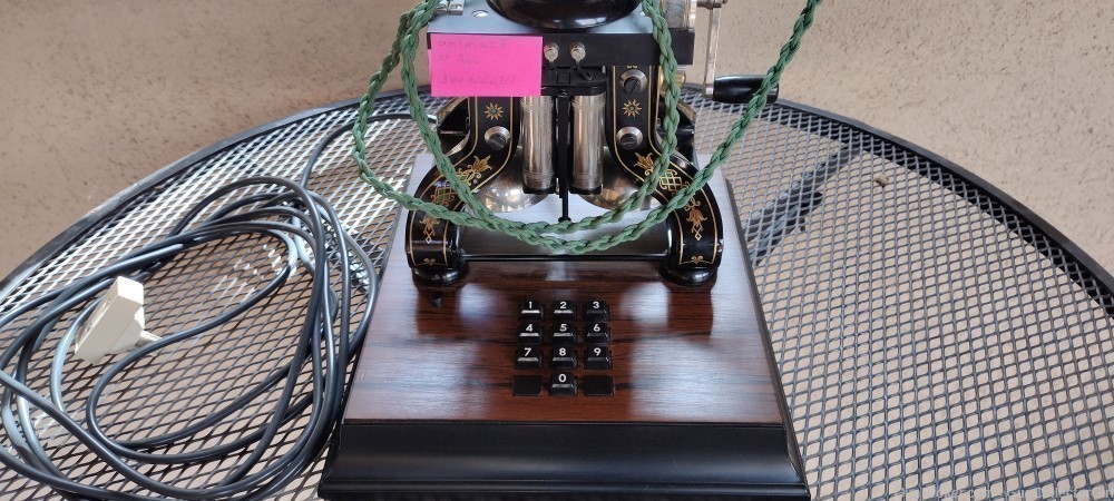 3 Antique Eiffel Telephones in 1 lot-img-1
