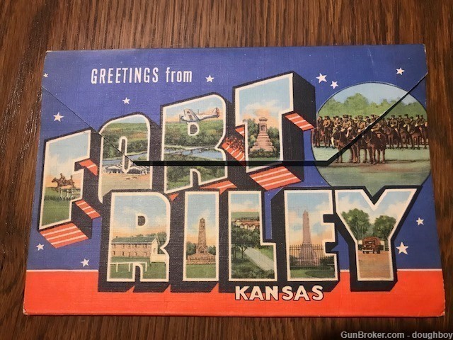 WW2 Fort Riley 1942  Camp Funston Souvenir Folder postcards pictures Kansas-img-0