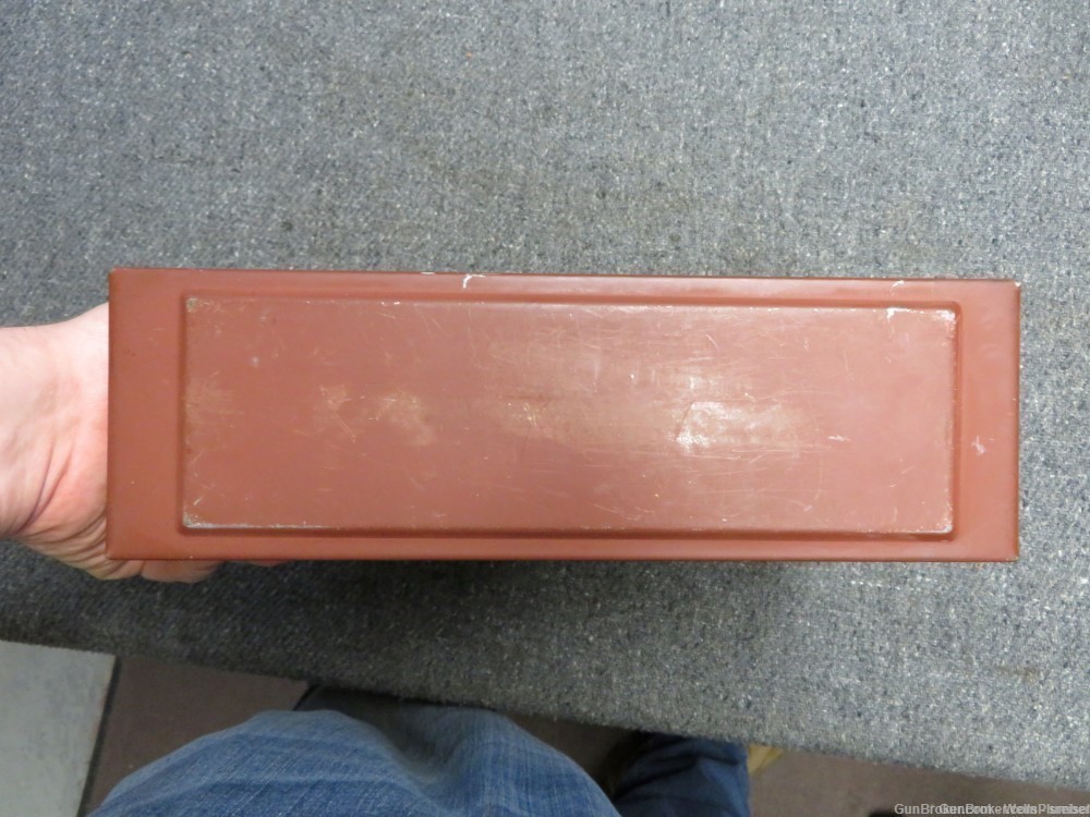 US WWII TANK AMMO CAN .30 CALIBER MACHINE GUN FACTORY RED PAINT (RARE)-img-9
