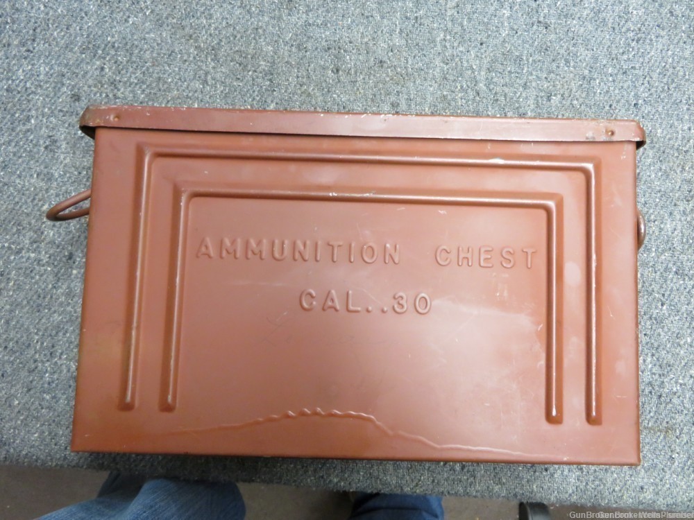 US WWII TANK AMMO CAN .30 CALIBER MACHINE GUN FACTORY RED PAINT (RARE)-img-4