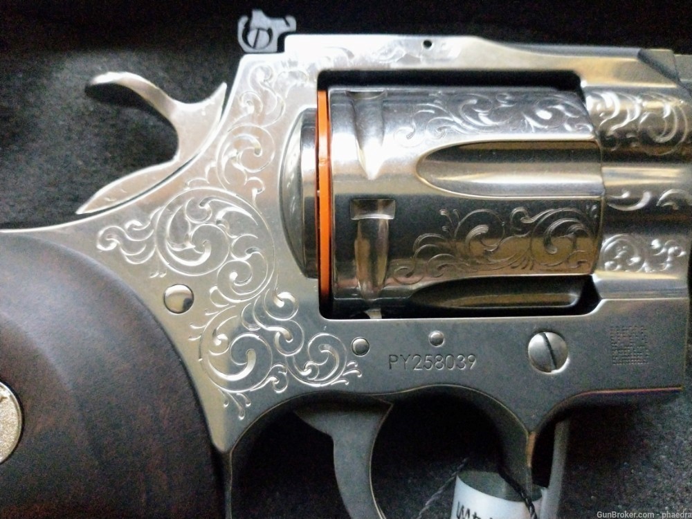 Colt Python "C"+ Engraving -img-3