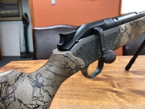BLASER R8 DELUX CARBON FIBER LUXUS, CHOICE OF CALIBERS-img-5