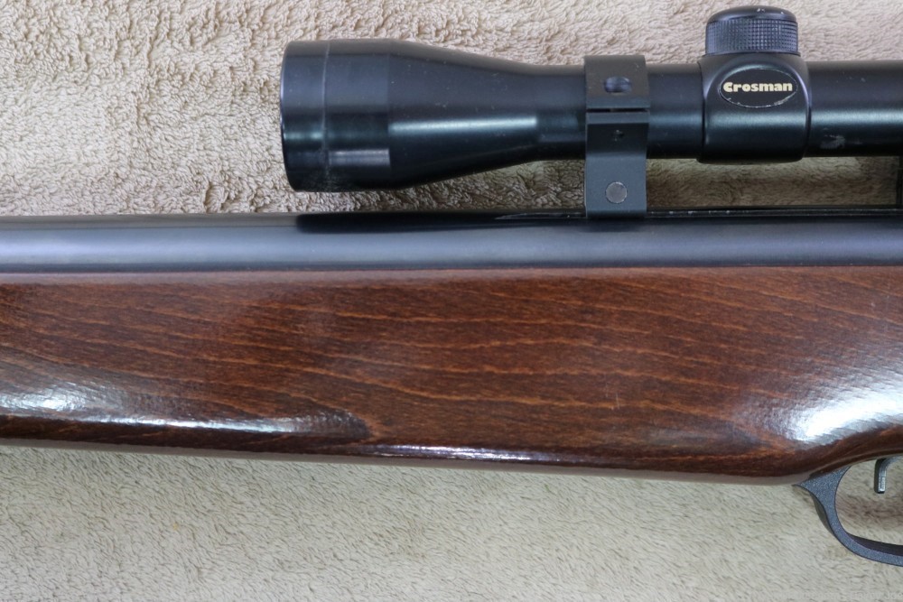 Quality Beeman S1 .177 caliber air rifle with scope-img-12