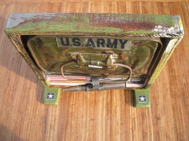 Vietnam War Display LC75 50 BMG U.S. Army Vintage Made in U.S.A. 1975-img-2