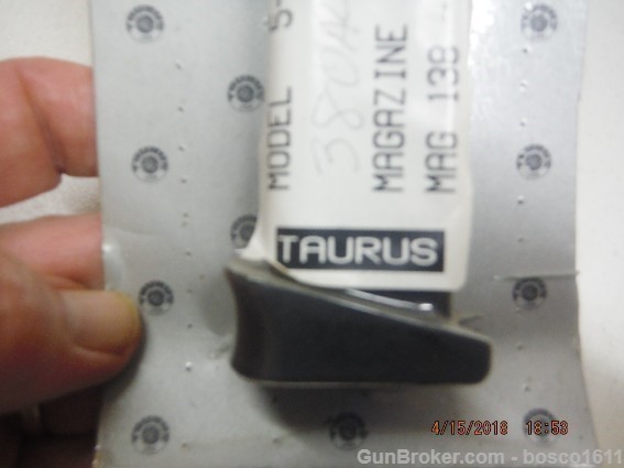 Taurus PT138 / PT-138 Magazine 380 10Rd OEMnew Mag-img-1
