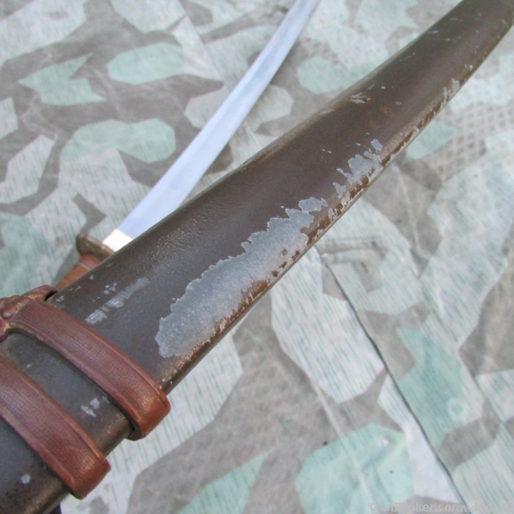 JAPANESE WWII OFFICERS COMBAT KATANA SWORD w/SCABBARD & KNOT (SIGNED BLADE)-img-69