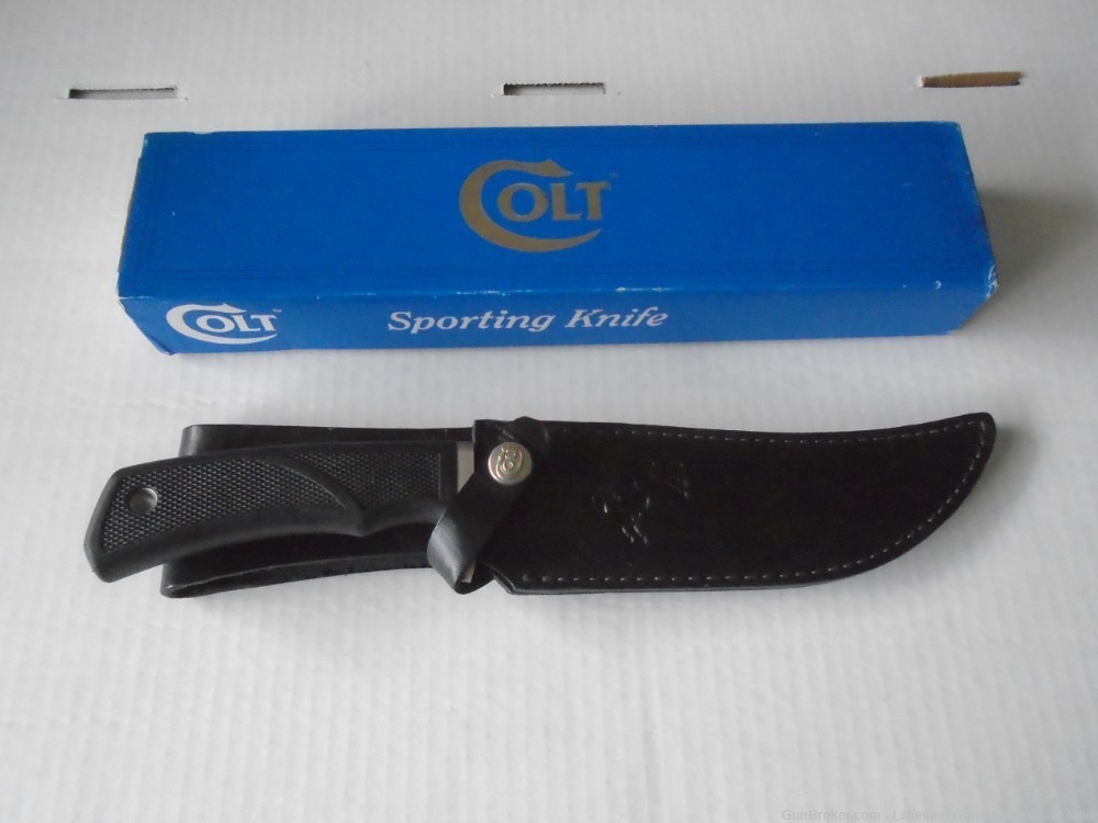 NIB USA MADE Colt CT3 Fixed Blade Sporting Knife With Leather Sheath & Box!-img-6