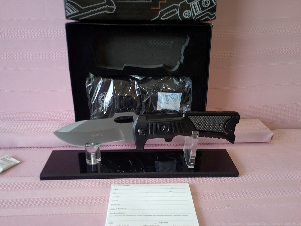 New W/Box Limited Edition 0108 of 1500 Boker Plus Kalashnikov folding knife-img-6
