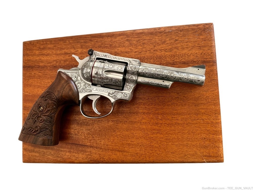 Ruger Security Six .357 Mag Revolver fully engraved with custom grips-img-6