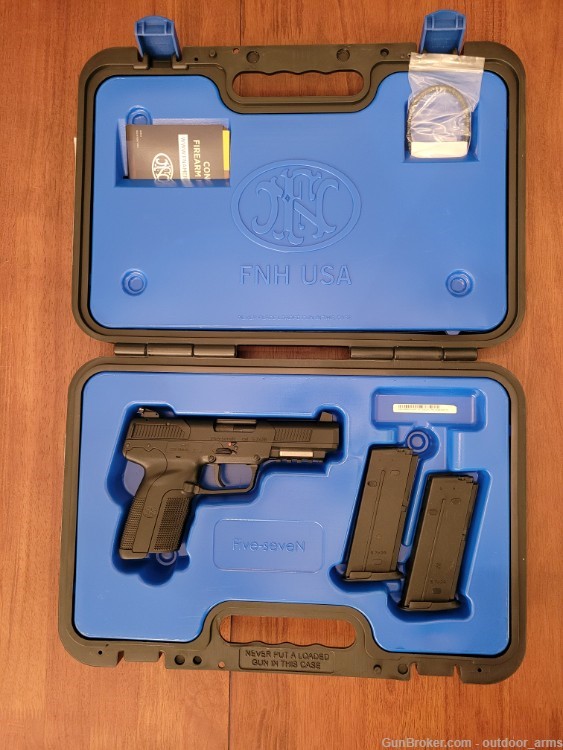 FN FIVE-SEVEN (5.7) with 2 Mags and Case - Like New (BARELY FIRED)-img-1