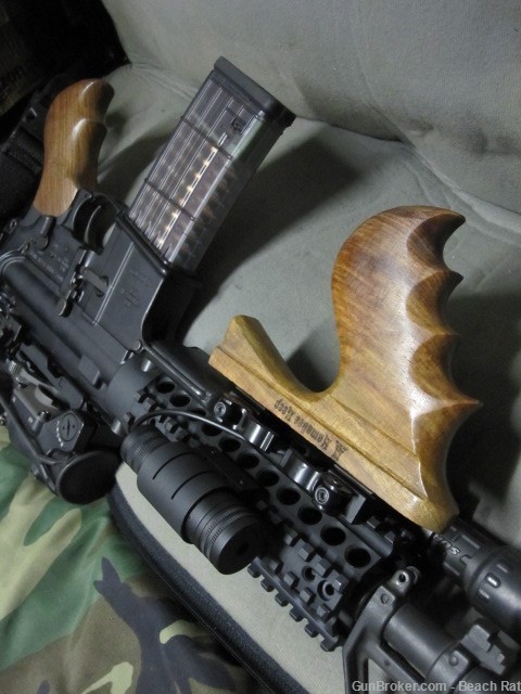 AR15 M4 M16 VERTICAL GRIP,THOMPSON.REVERSIBLE QD RAIL MOUNT Foliage Green-img-4