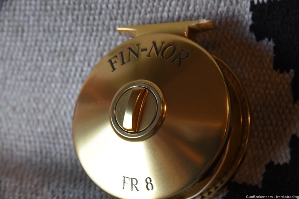 Fin-Nor Fly fishing reel Model FR-8 Brass as NEW used once-img-0