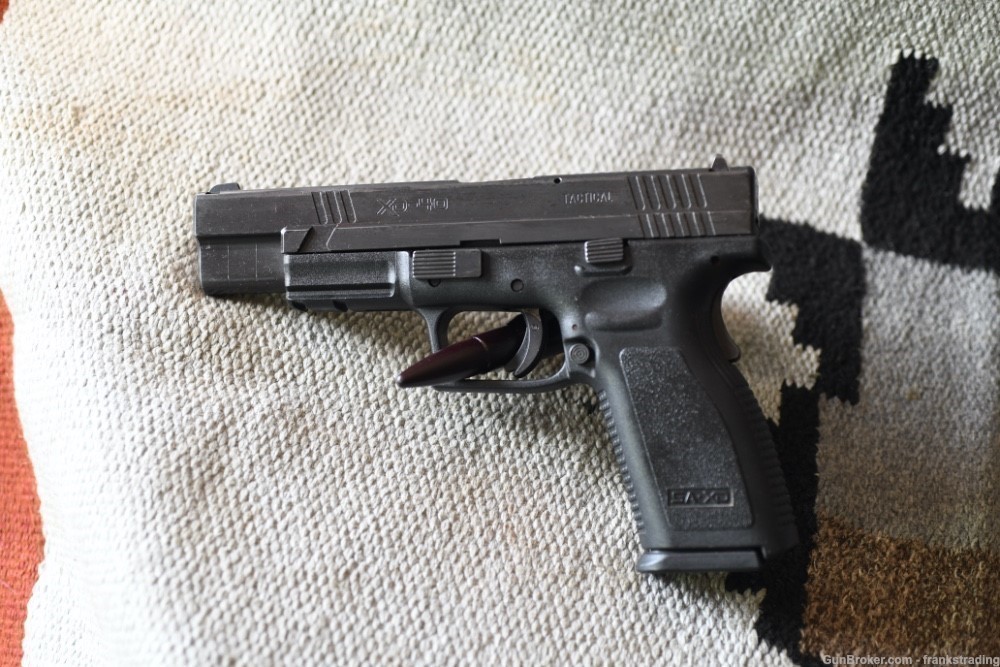 Springfield XD 40 Tactical 5 inch BBL Nice Condition -img-0
