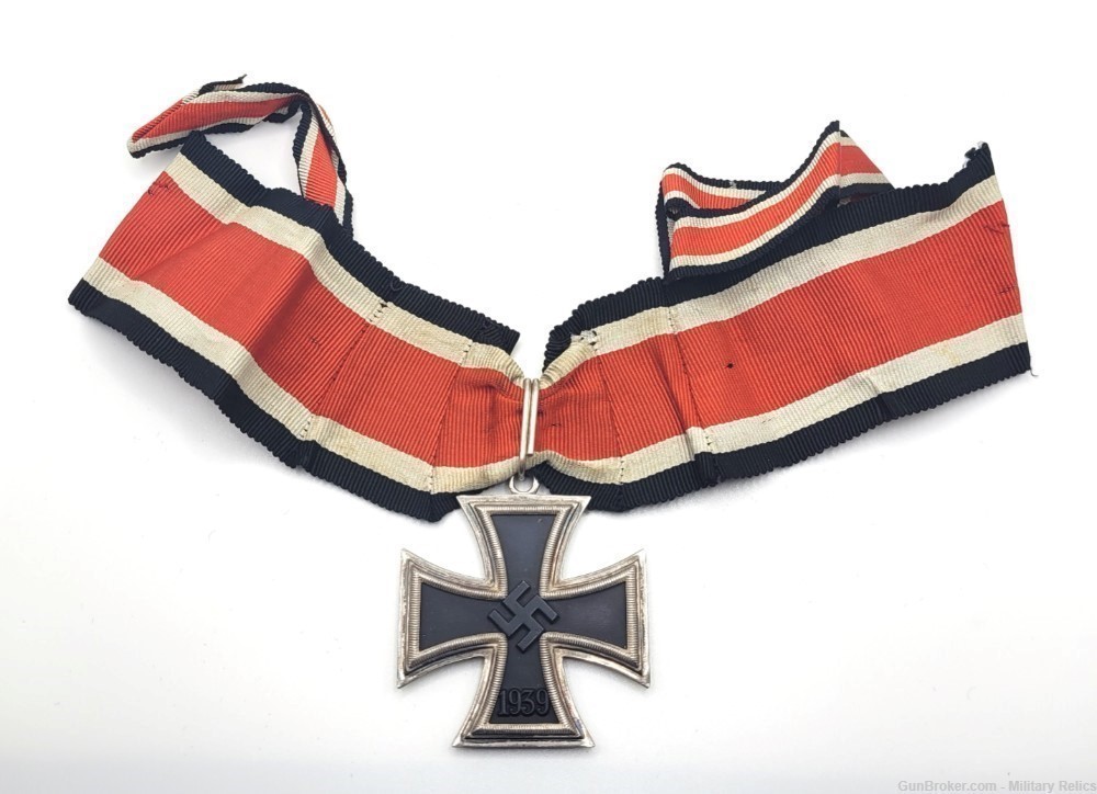 WWII GERMAN KNIGHTS CROSS OF THE IRON CROSS - CASED-img-0