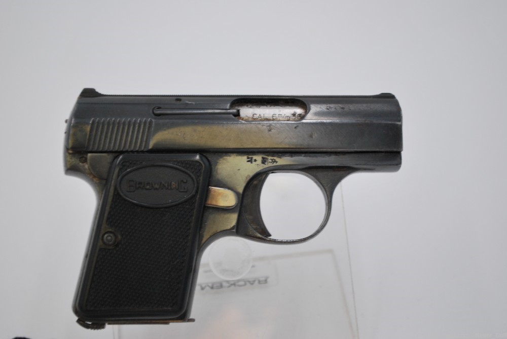 Baby Browning - Belgium Made - .25 acp (6.35 mm)  Very Cool Palm Size Carry-img-8