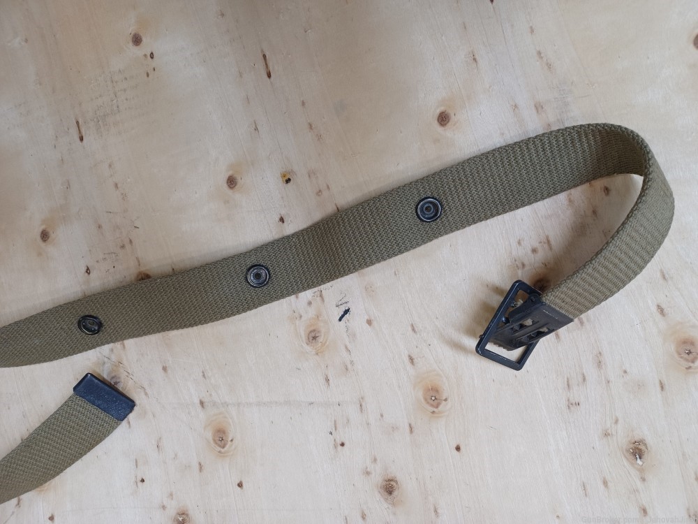 WW2 M1 carbine utility belt, holds 5 of the 2 magazine pouches -img-5