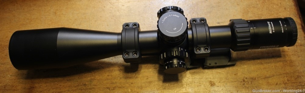 Steiner 5-25x56 M5Xi Riflescope with G2B Mil-Dot 34mm w Bobro Mount Rings-img-3