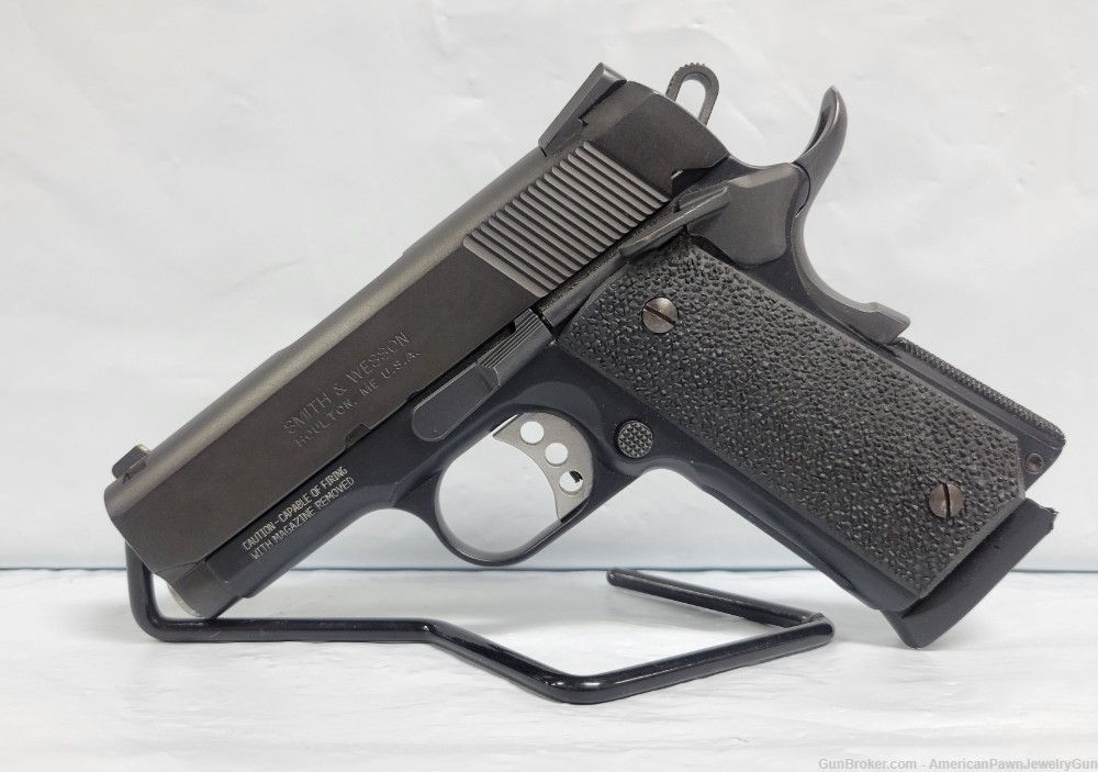 Excellent Smith & Wesson SW1911 Pro Series .45ACP w/ One Mag-img-1