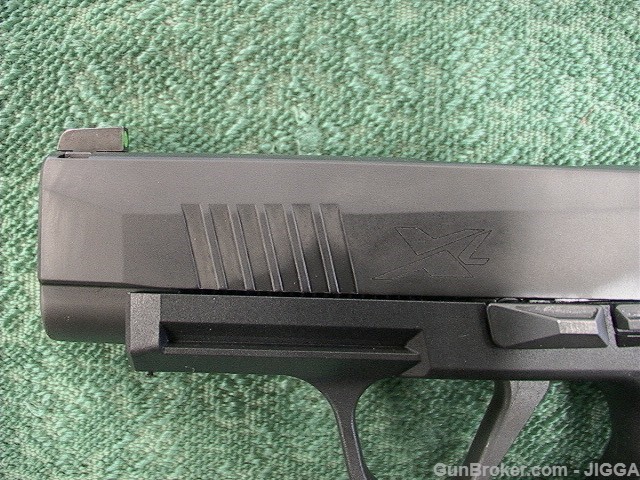 Used Sig Sauer P365XL   9MM-img-6