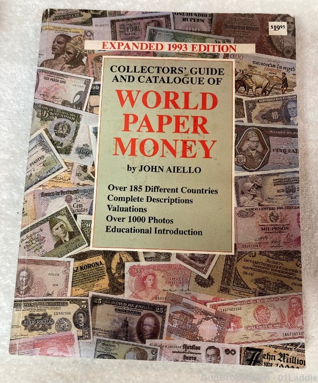 Lot of 4 Paper Money Books-img-5
