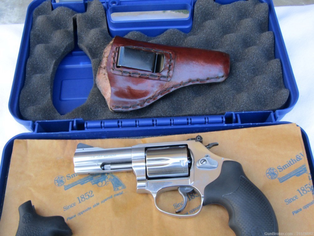 Smith & Wesson Model 60-15 Chiefs Special Target Variation, .357 Mag, 3" Br-img-38