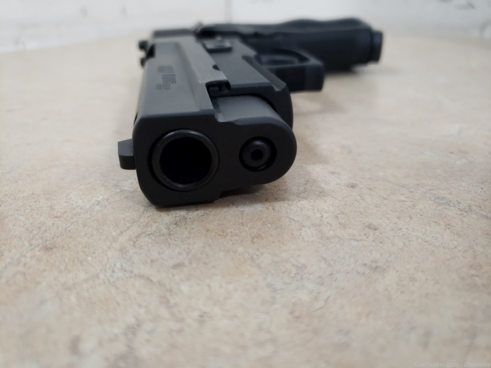 Sig Sauer P220 .45 ACP Semi-Auto Pistol – 2 Magazines-img-9