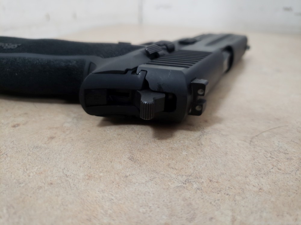 Sig Sauer P220 .45 ACP Semi-Auto Pistol – 2 Magazines-img-14