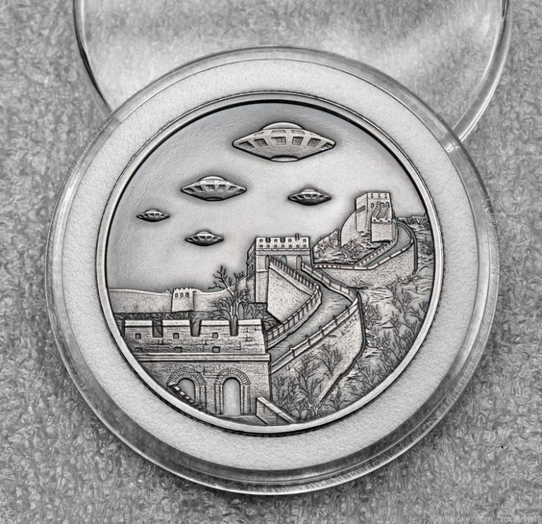 UFO's over the Great Wall - 1 oz .999 silver round w/custom antique finish-img-0