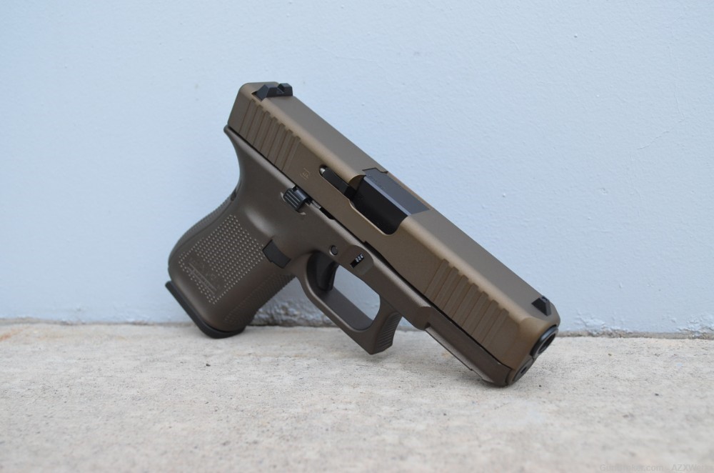 Glock 19 Gen 5 9mm X-Werks Midnight Burnt Bronze G5 3 Mags New-img-1