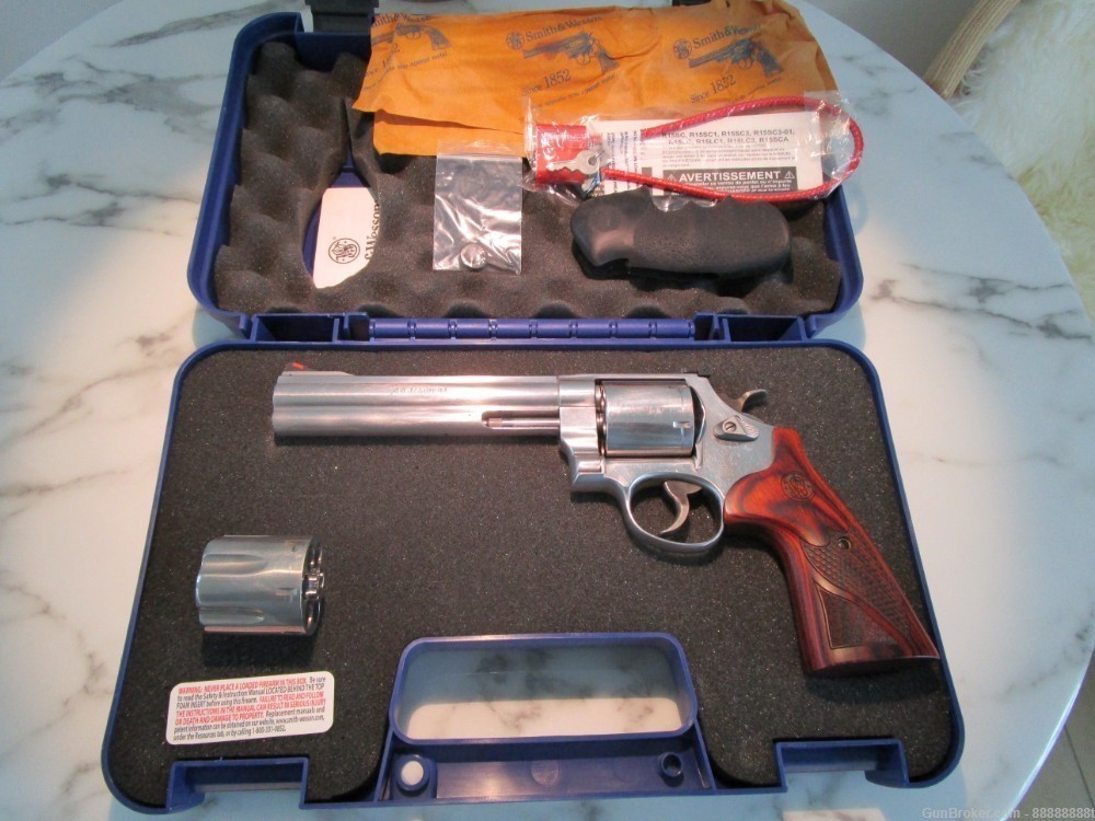 S&W  629 CLASSIC 44 MAGNUM W/ 2 CYLINDERS-img-0