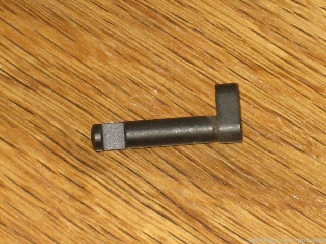 Beretta 92 & 96 (Disassembly Latch Release Button)-img-0