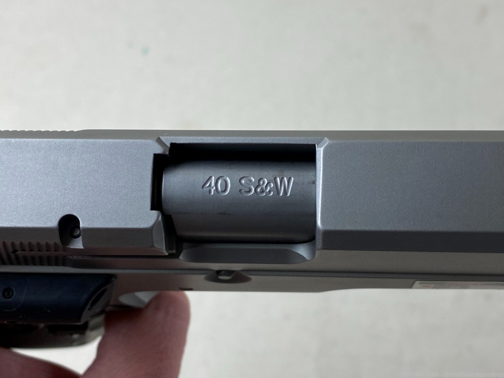 Smith & Wesson 410S 40 S&W 4" Stainless LNIB-img-20