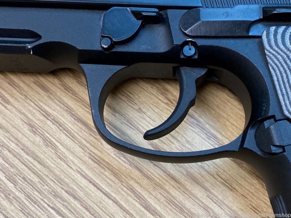 Beretta 92A1 9mm Decocker 4.9"-img-15