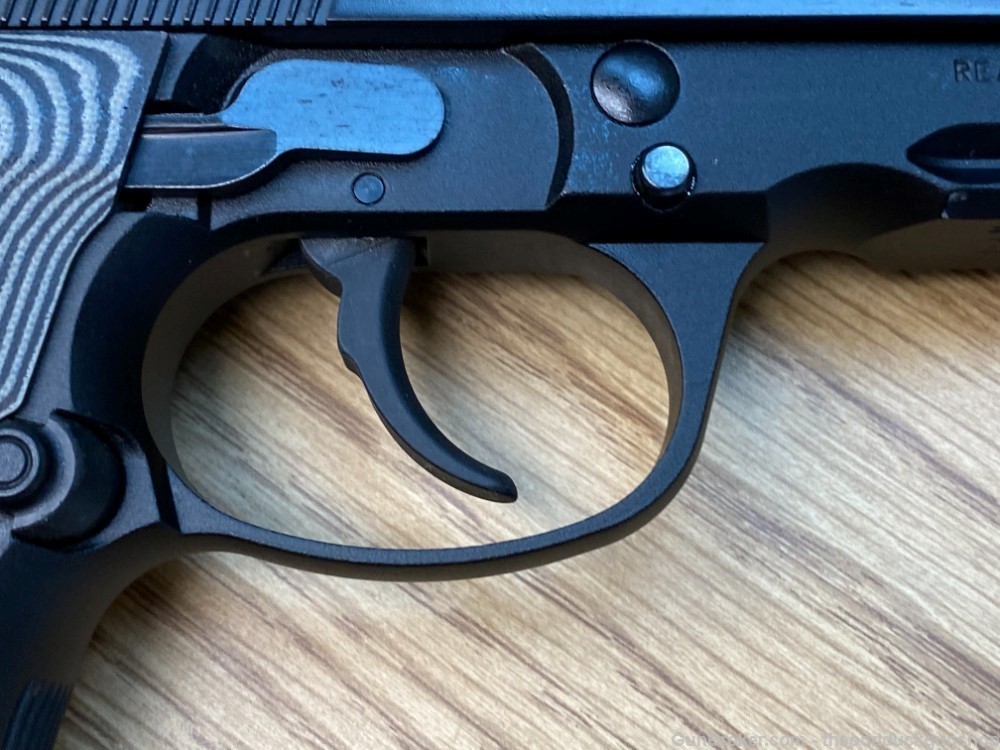 Beretta 92A1 9mm Decocker 4.9"-img-26